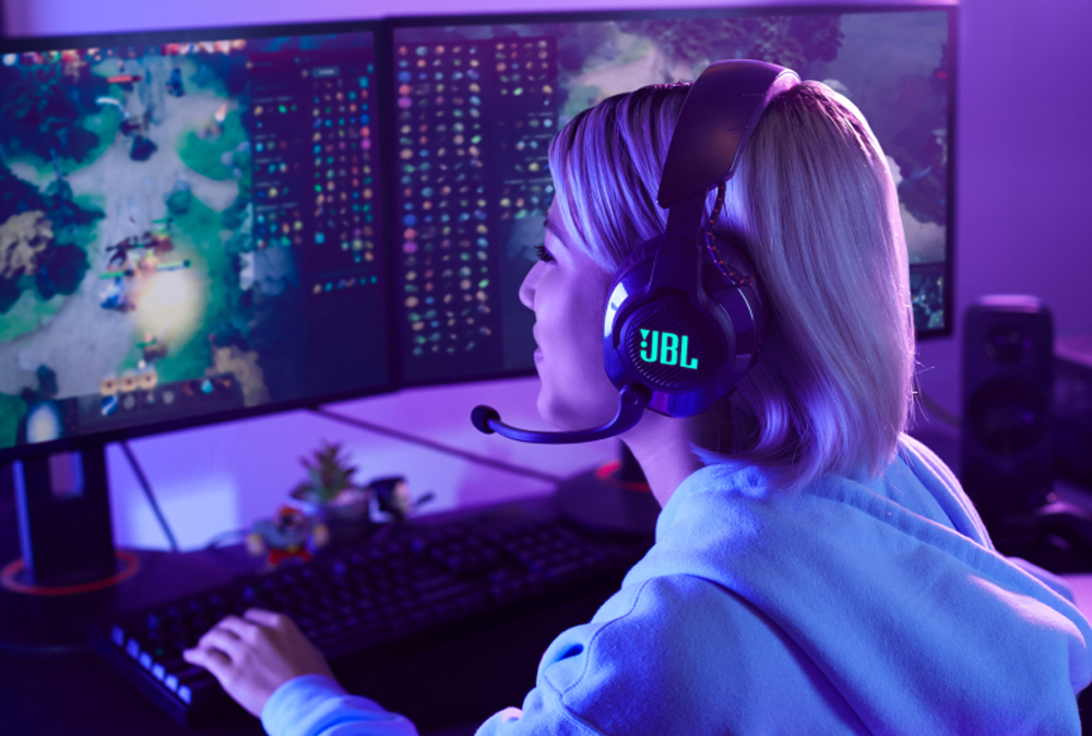 Casque d'écoute | JBL Quantum 600 | Parro Gaming Casque d'écoute | JBL Quantum 600 | Parro Gaming